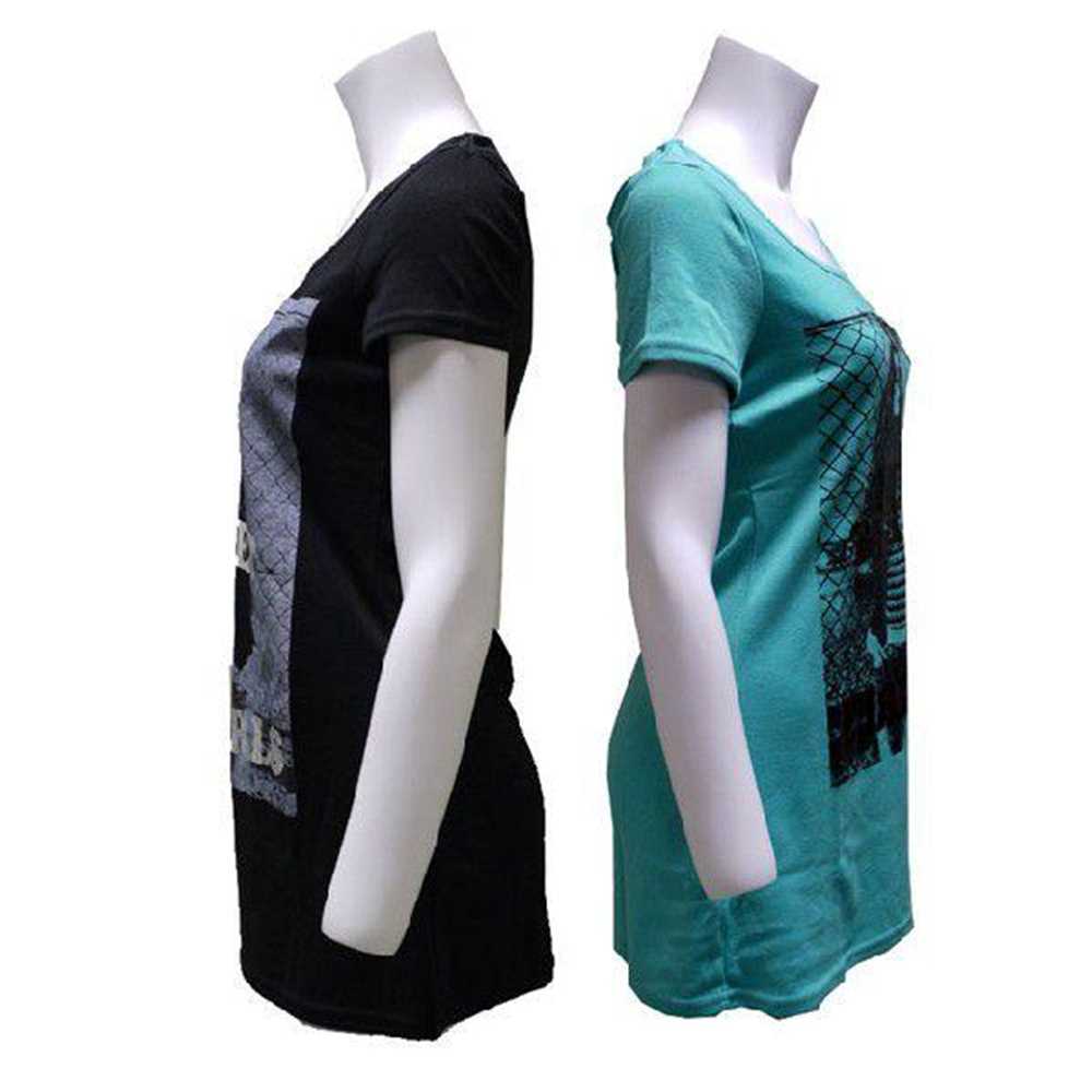 スパンコール ロゴ プリントTシャツ