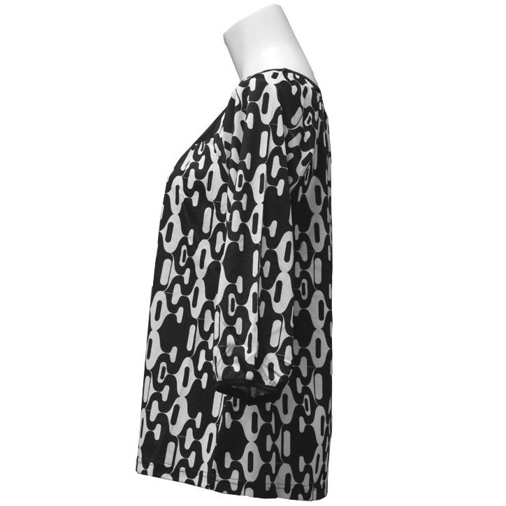 幾何学模様トップス